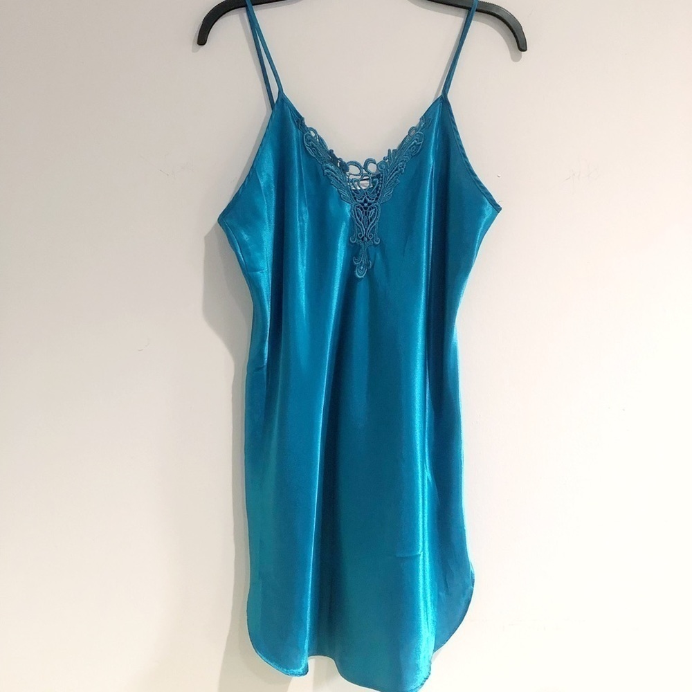 Vintage 1990s 90s Slip Dress Silky Slinky Tunic Lingerie Top with Embroidery